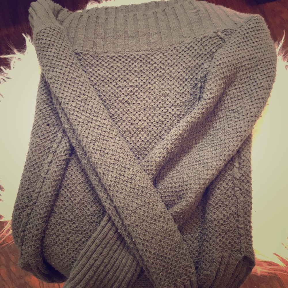 Hollister Sweater